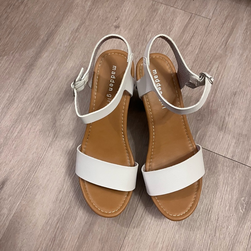 Madden Girl White Platform Heels - Picture 2 of 2